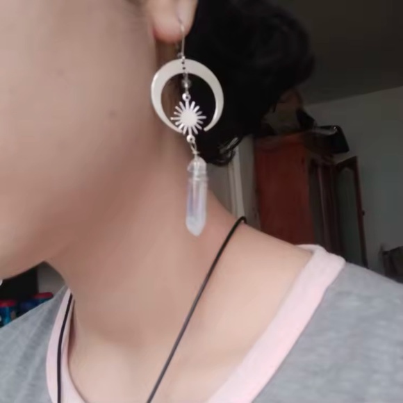 Celestial Gothic Moon And Star Quartz Crystal Earrings - Picture 4 of 9